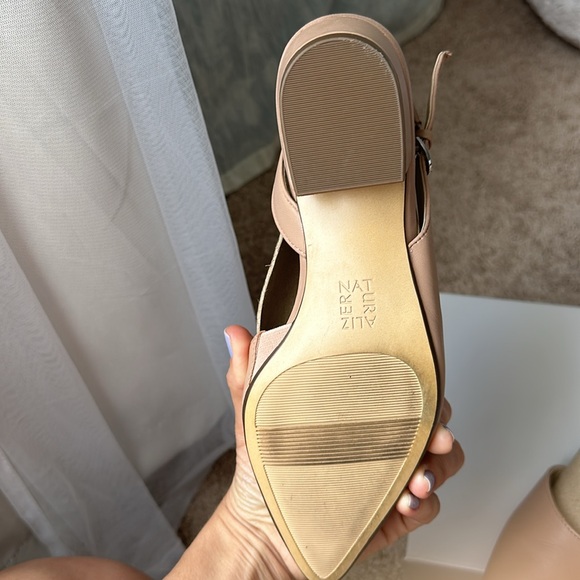 BANKS POINTED TOE FLAT, color - Opal leather (nude) - Picture 4 of 7